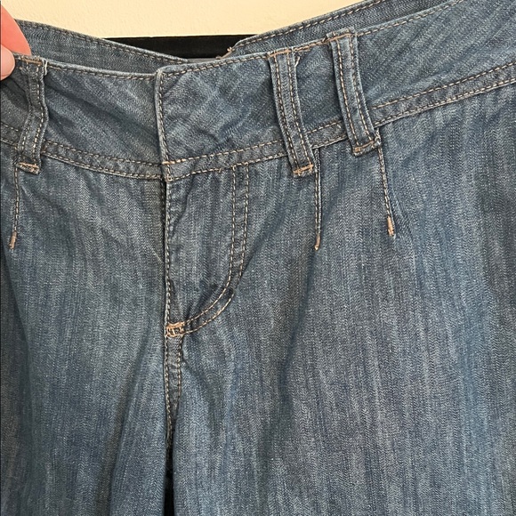 Low rise wide leg denim - Picture 5 of 8